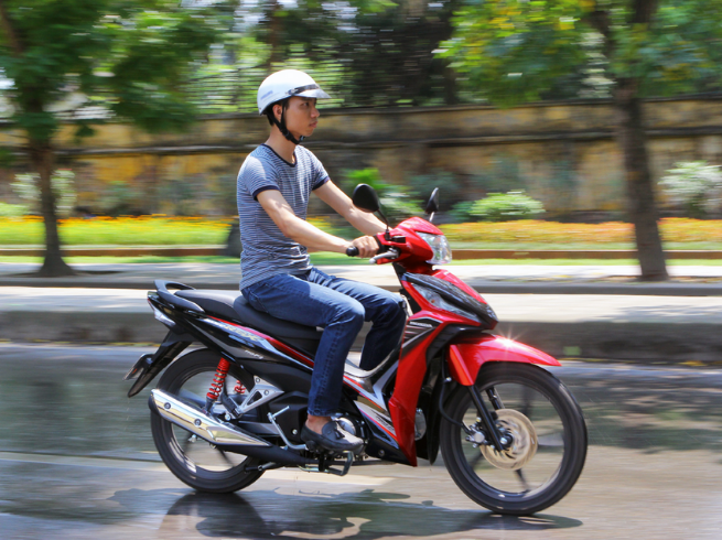 Thi Bằng Lái Xe Máy Dĩ An Bình Dương